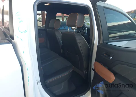 2025 GMC Canyon 4Wd At4 z USA, uszkodzony, nr VIN 1GTP2DEK8S1229677